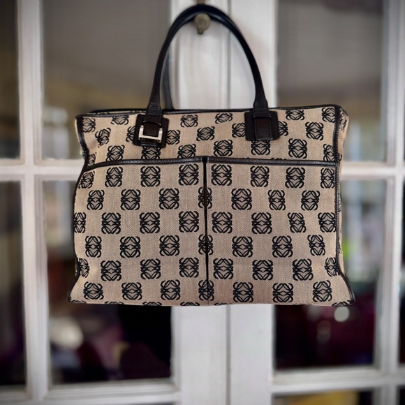 Loewe Anagram Shoulder Tote Bag Canvas & Leather with Dustbag, EUC - Picture 2 of 16